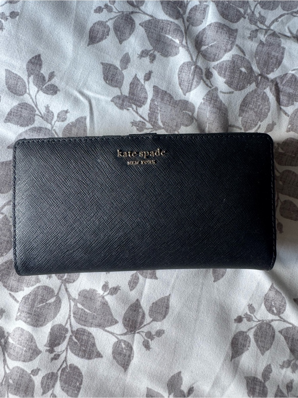 kate spade Black Saffiano Zip Continental Wallet